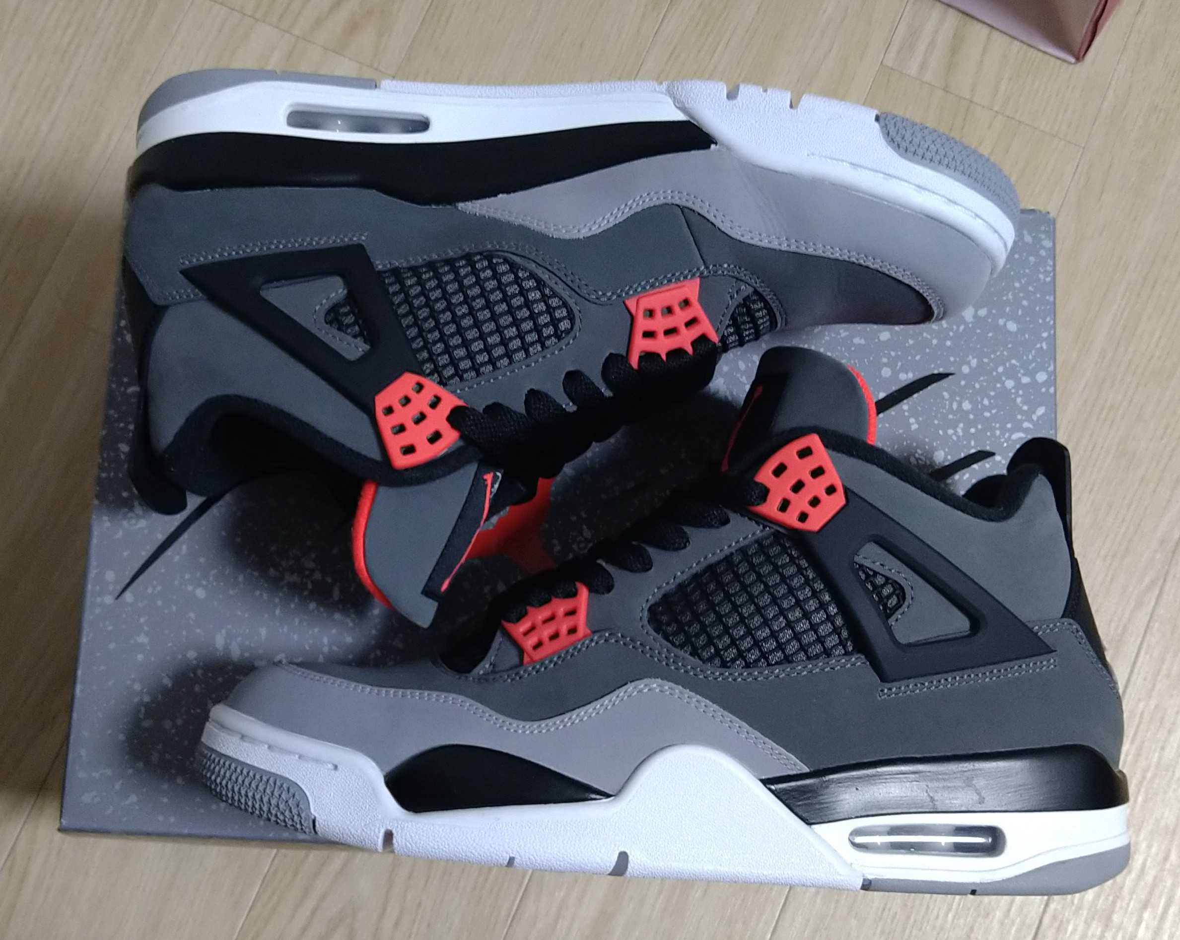 Nike Air Jordan 4 Retro "Infrared 23"