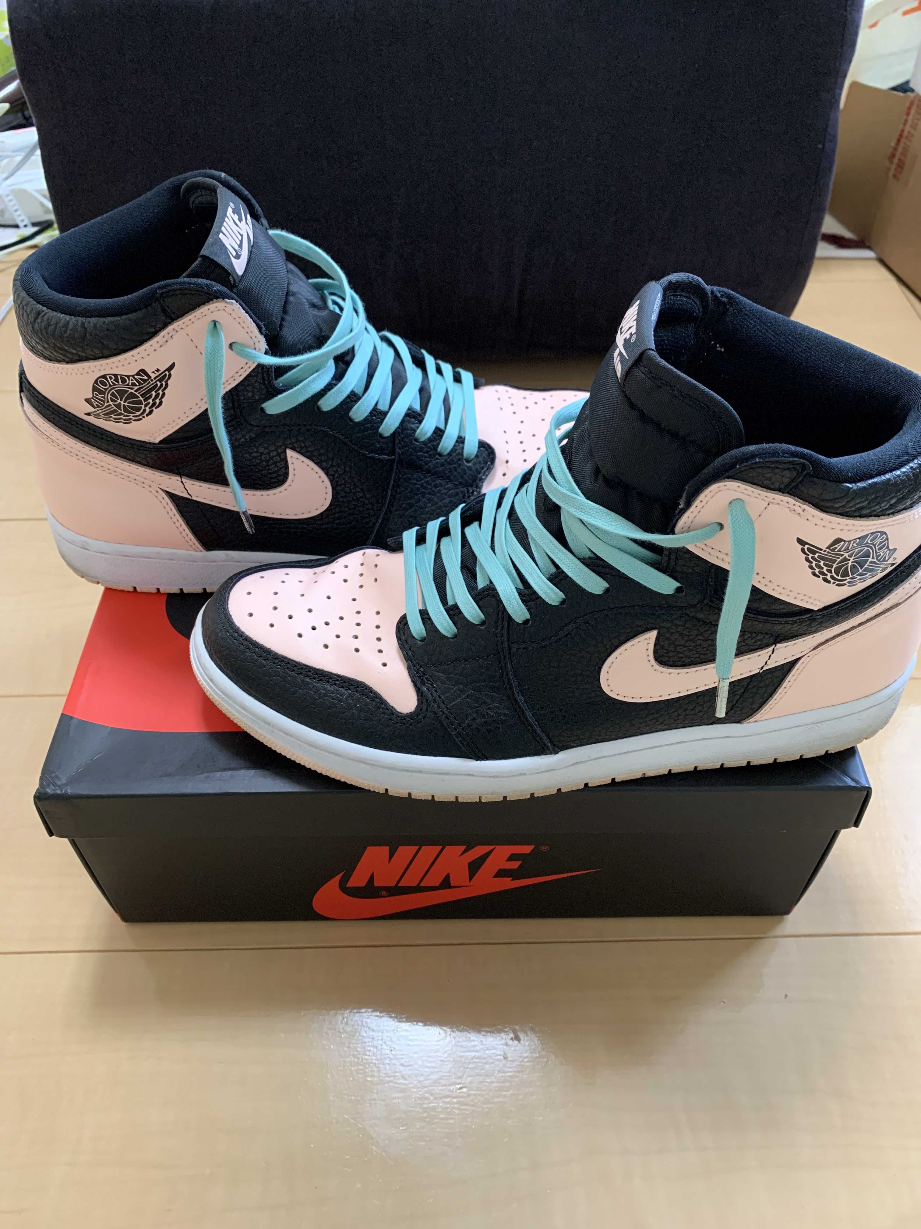 Nike Air Jordan 1 Retro High OG "Crimson Tint"   