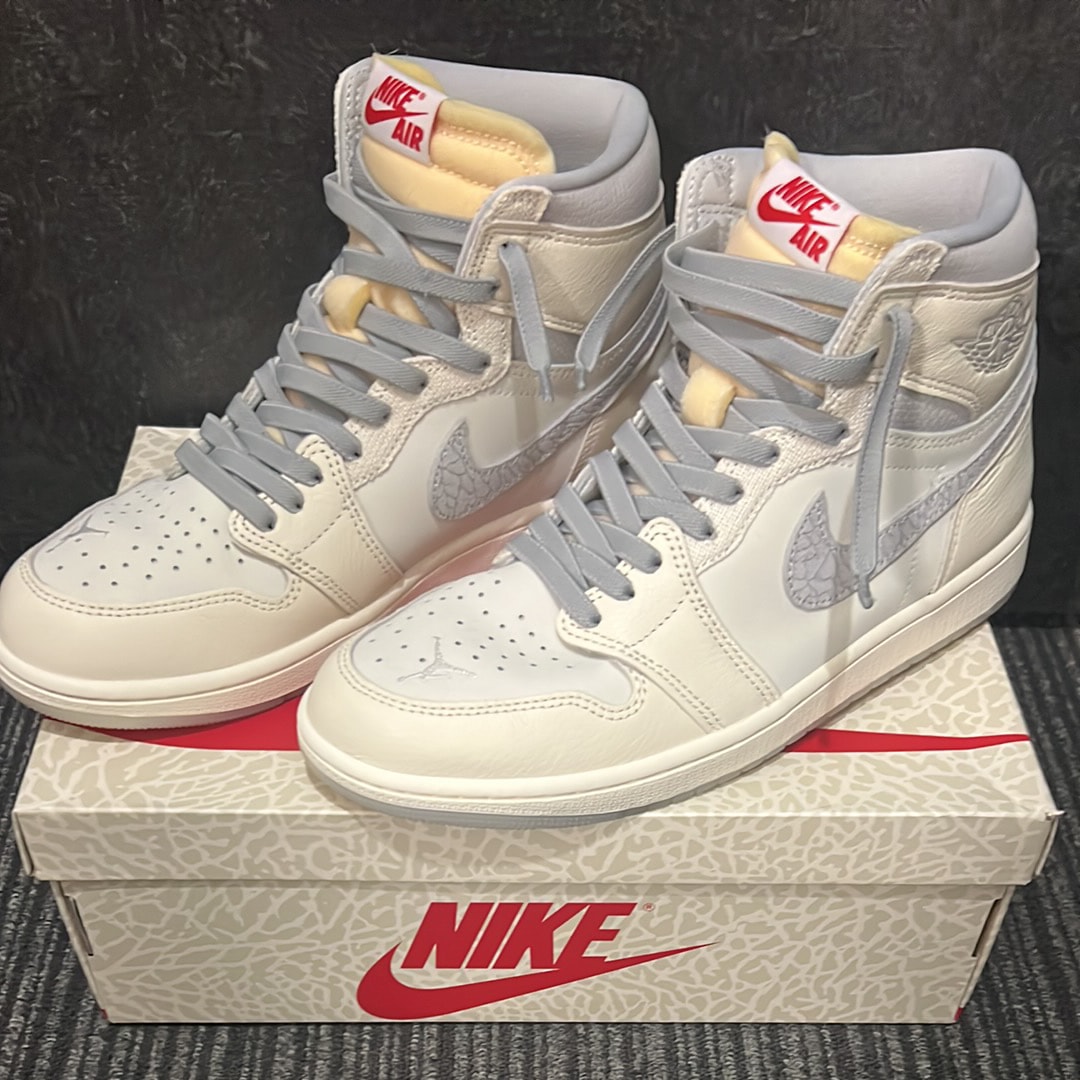 Nike Air Jordan 1 Retro High OG "Sail/Pale Ivory"