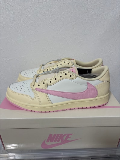 Travis Scott × Nike Air Jordan 1 Retro Low OG "Muslin/Shy Pink"