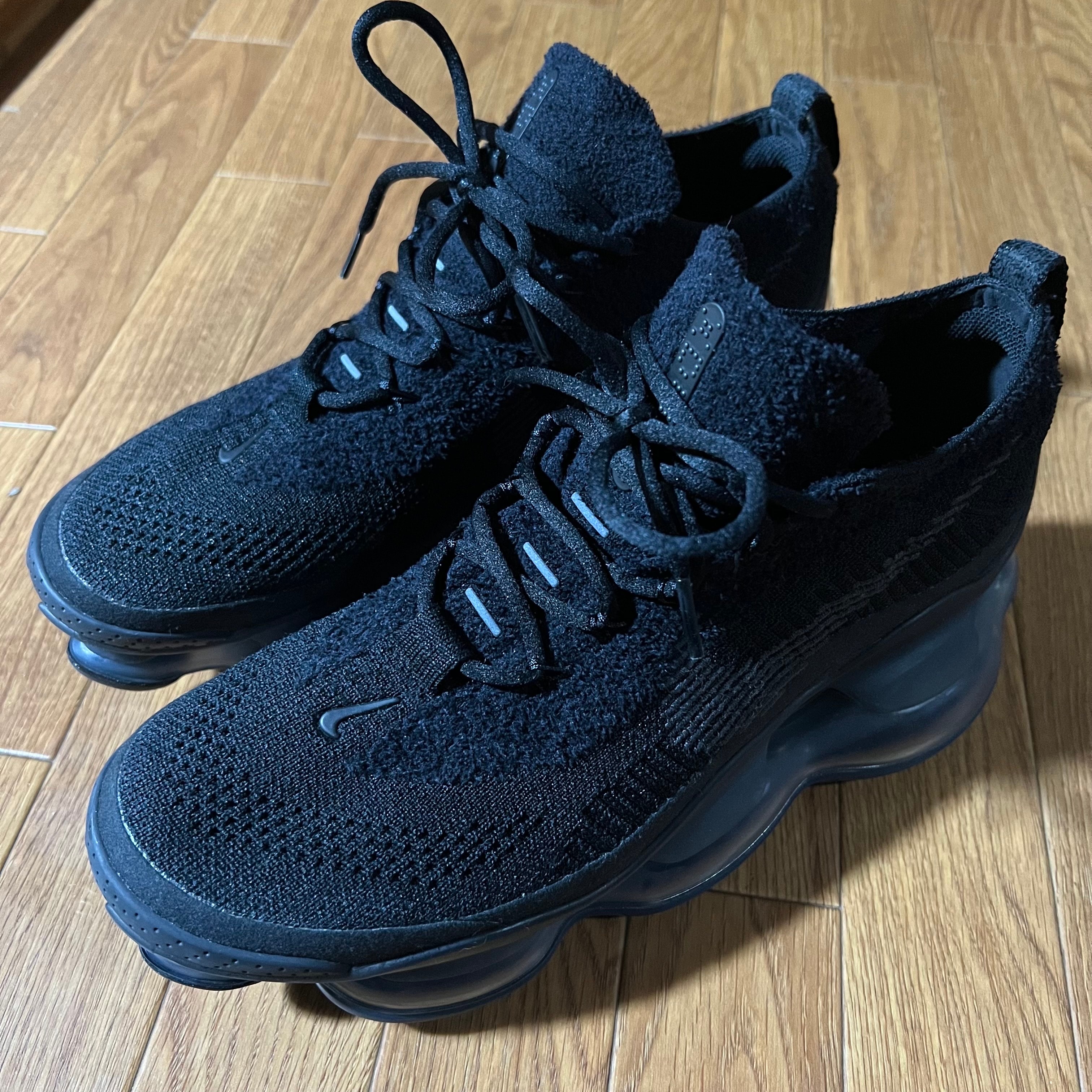 ナイキ エアマックス スコーピオン "ブラック"