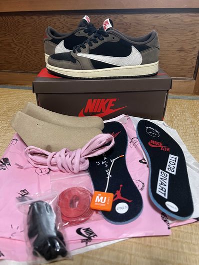 Travis Scott × Nike Air Jordan 1 Low OG SP-T "Black/Dark Mocha"