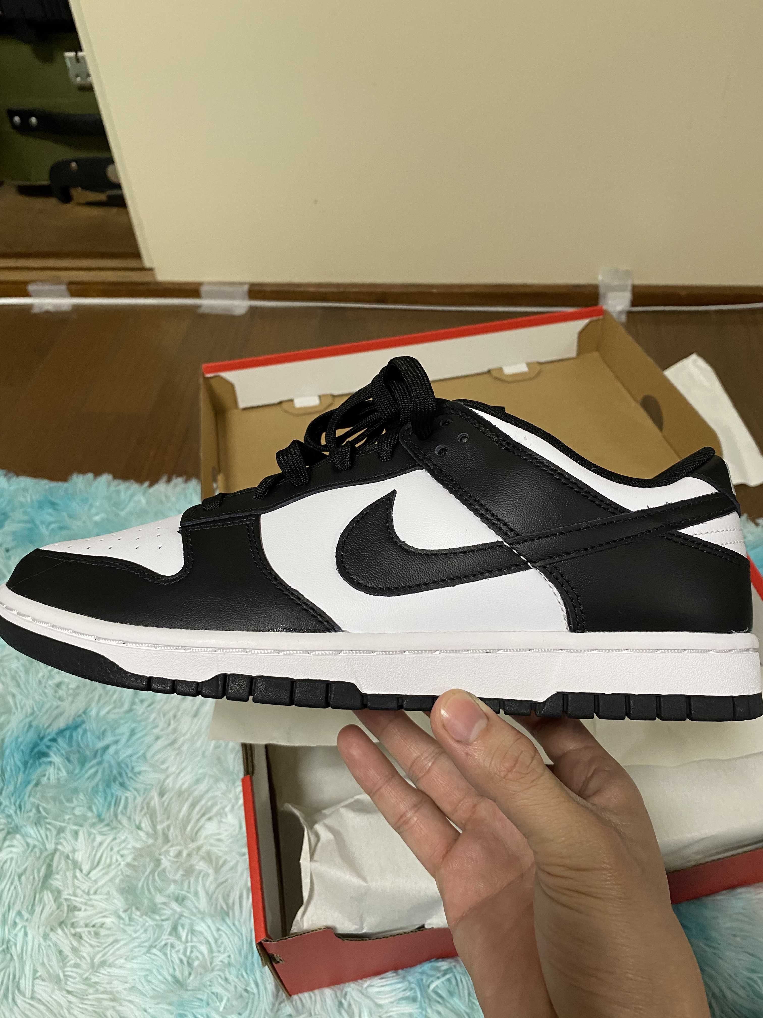 Nike Dunk Low Retro "Panda/White/Black"