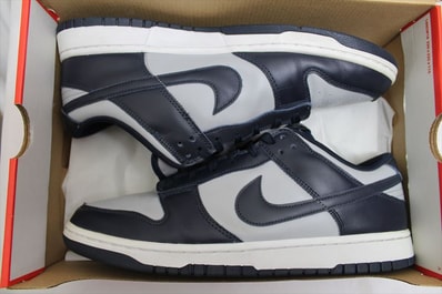 Nike Dunk Low "Championship Grey"