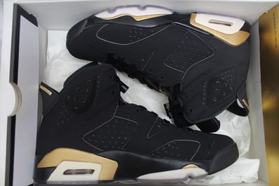 Nike Air Jordan 6 DMP "Black/Metallic Gold" (2020)