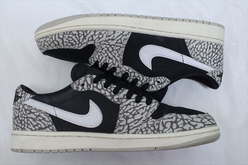 Nike Air Jordan 1 Retro Low OG "Black Cement"