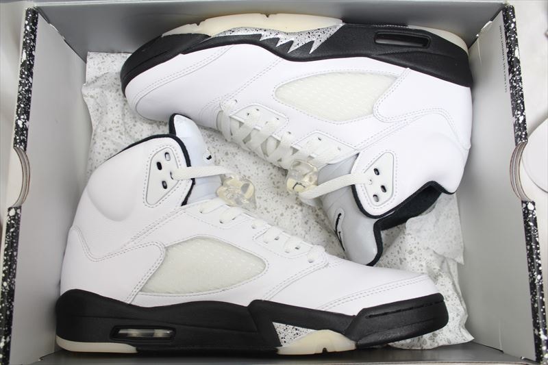 Nike Air Jordan 5 Retro "White and Black"