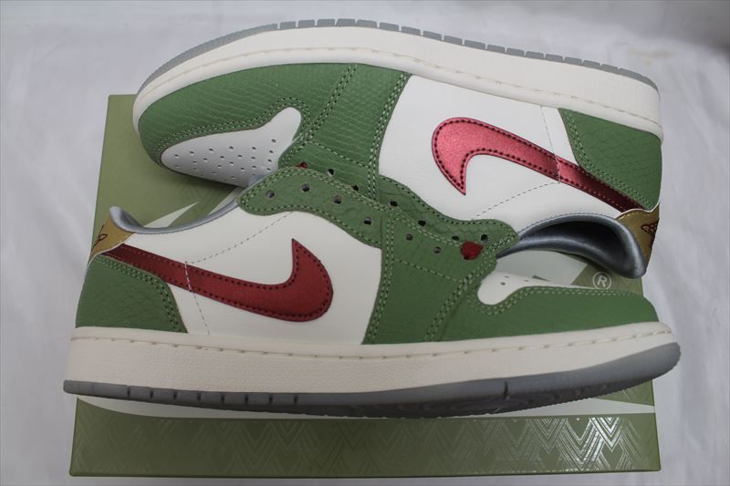 Nike Air Jordan 1 Low OG "Chinese New Year/Year of the Dragon"