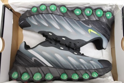 Nike Air Max DN8 "Black/Light Smoke Grey/Black/Volt"