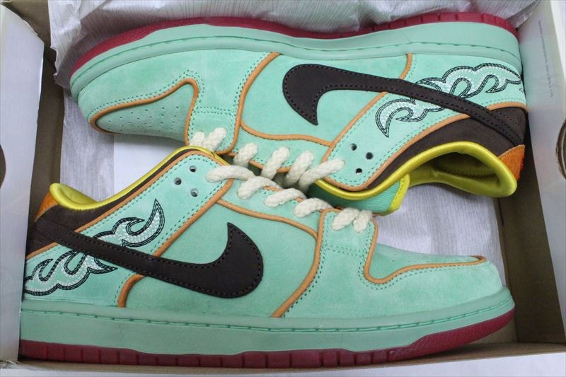 Nike SB Dunk Low Pro "Tourmaline"
