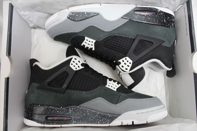 Nike Air Jordan 4 Retro "Fear"
