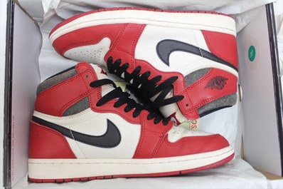 Nike Air Jordan 1 High OG "Lost & Found/Chicago"