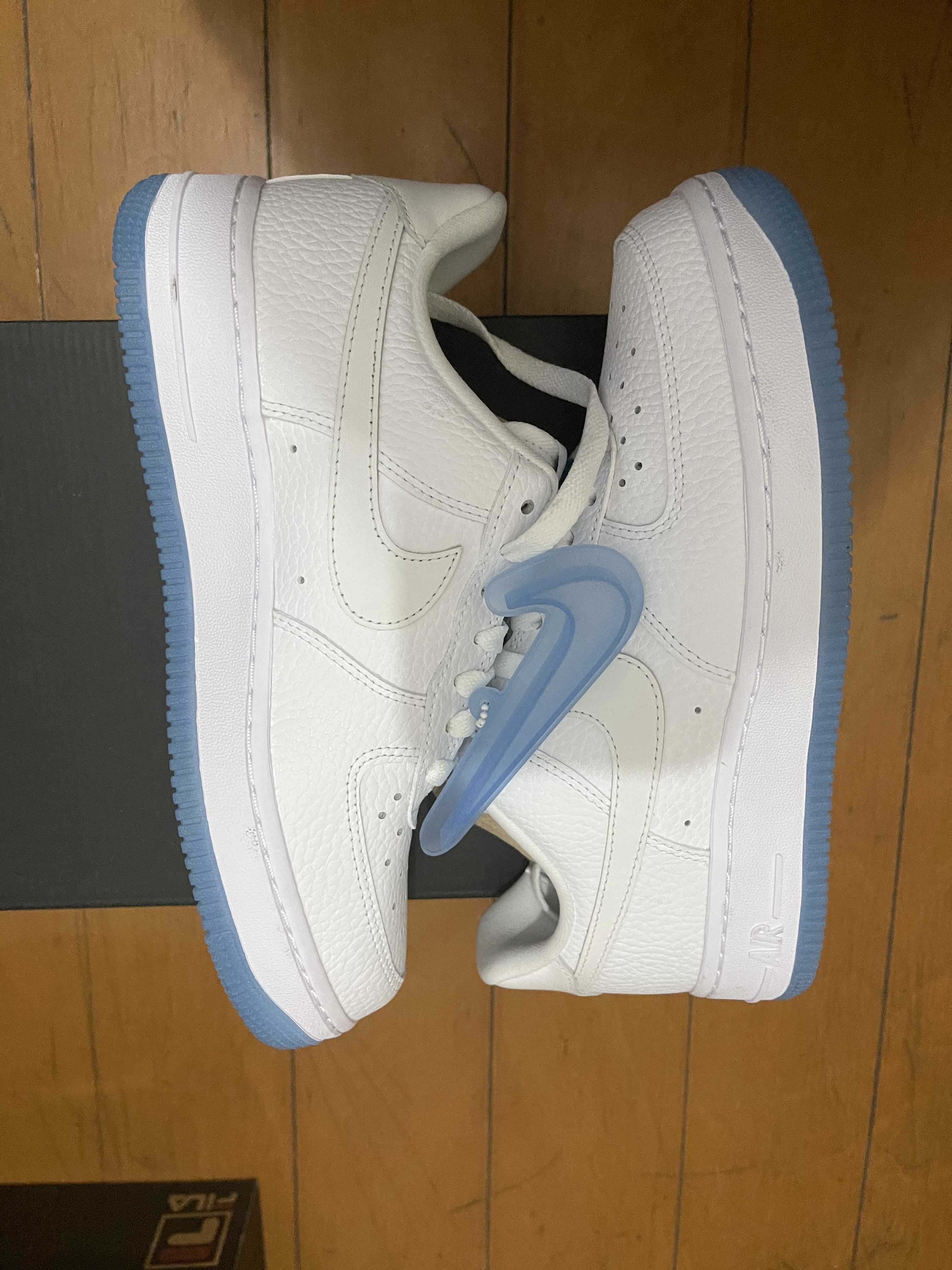 Nike Women's Air Force 1 Low UV "White"