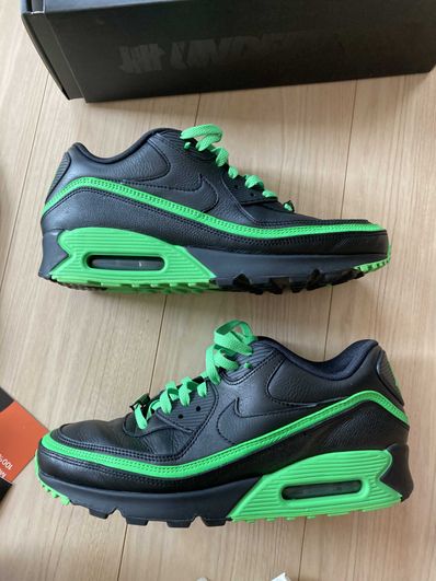UNDEFEATED × Nike Air Max 90 "Black/Green"