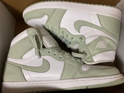 Nike Women's Air Jordan 1 High OG "Seafoam"