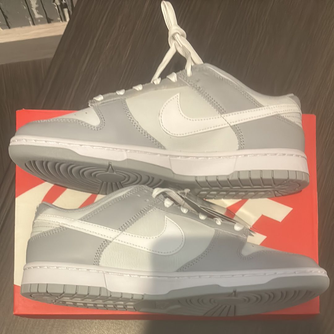 Nike Dunk Low "Pure Platinum/White/Wolf Gray"
