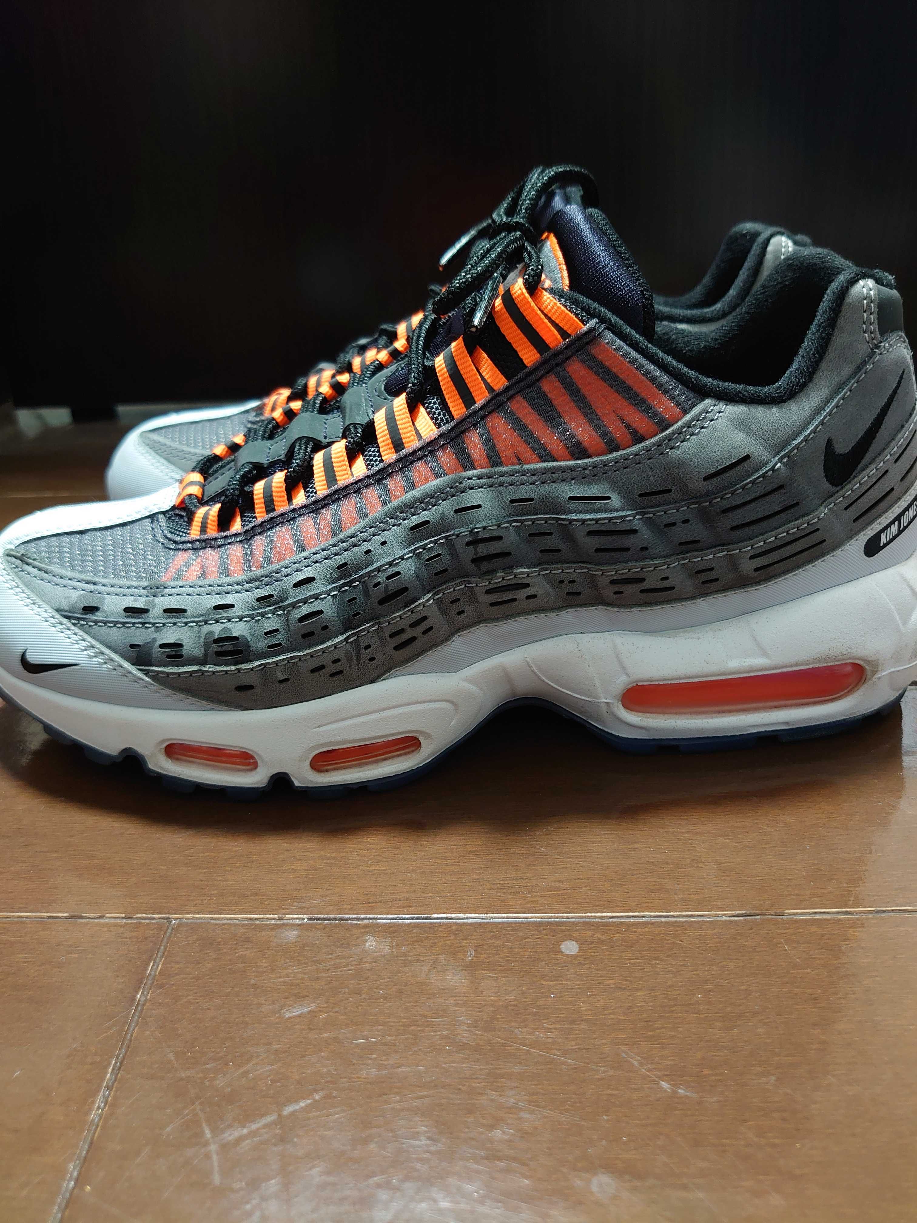 Kim Jones × Nike Air Max 95 "Black/Total Orange"