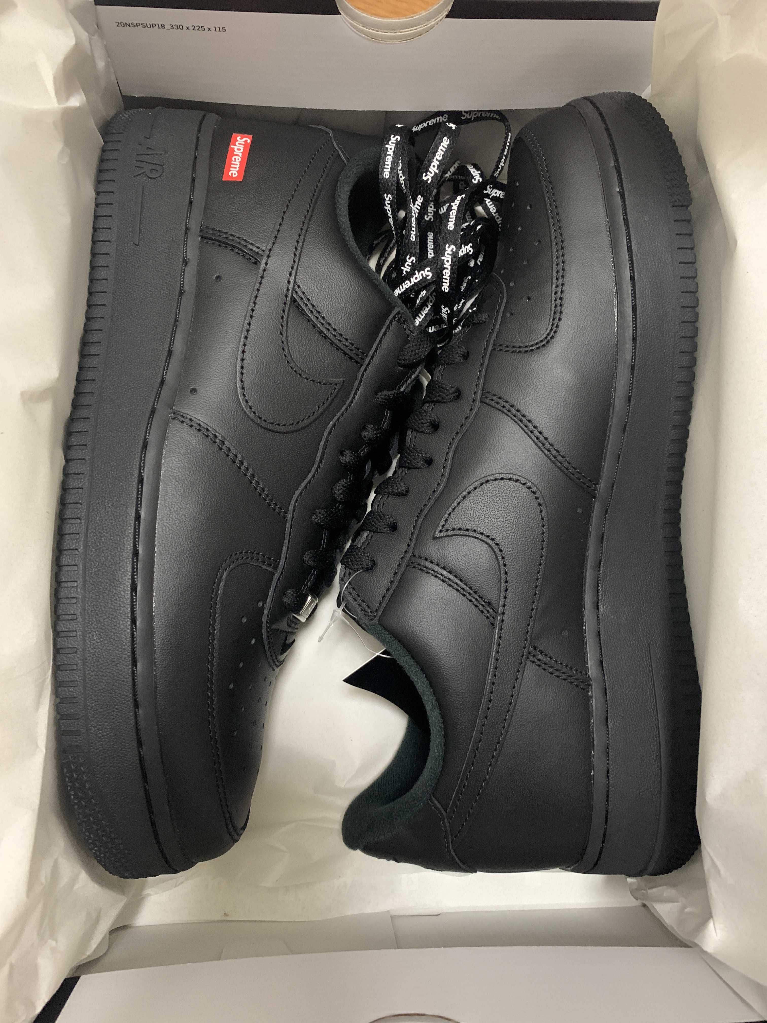 Supreme × Nike Air Force 1 Low "Black"