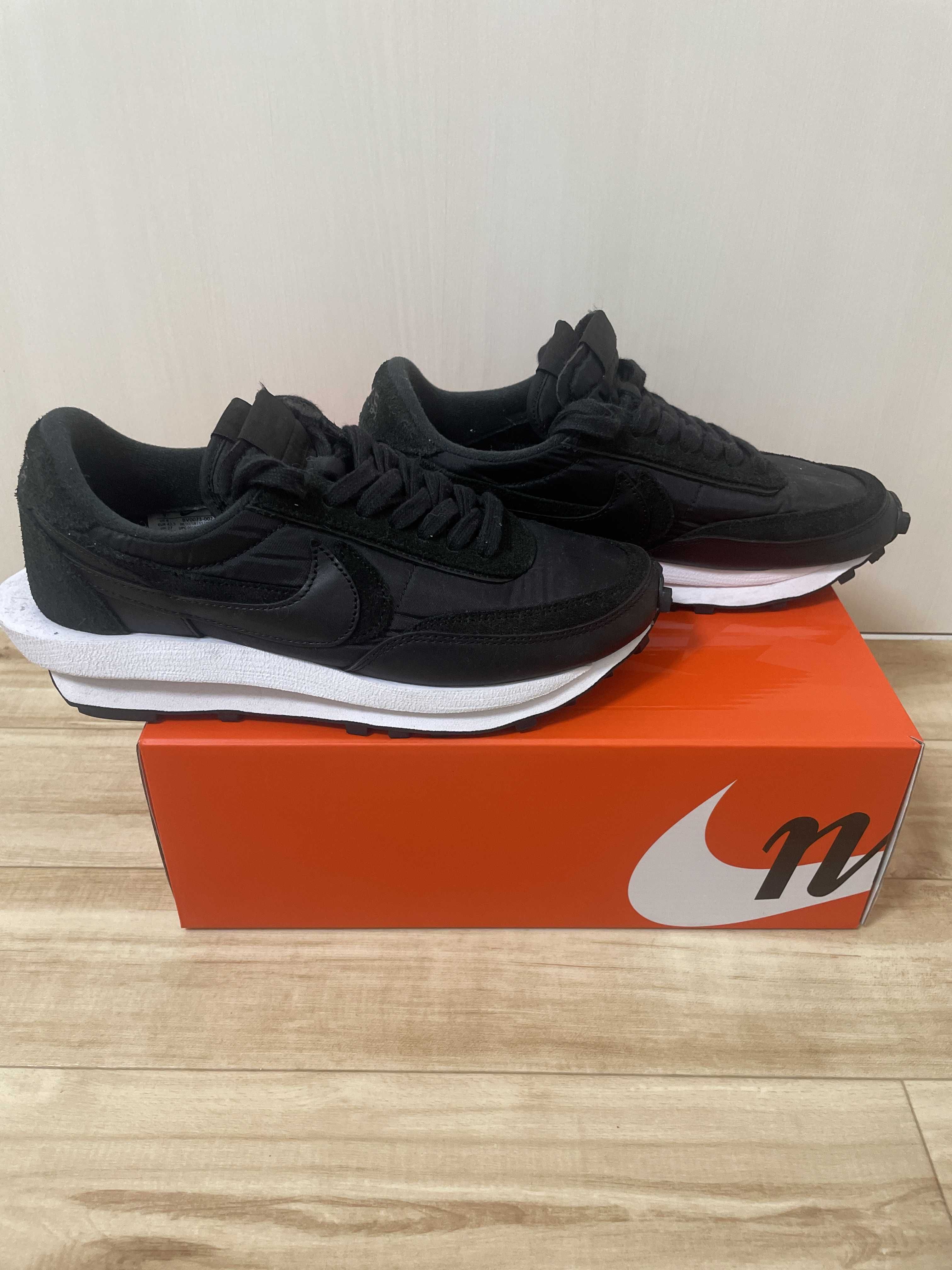 sacai × Nike LDV Waffle "Triple Black"