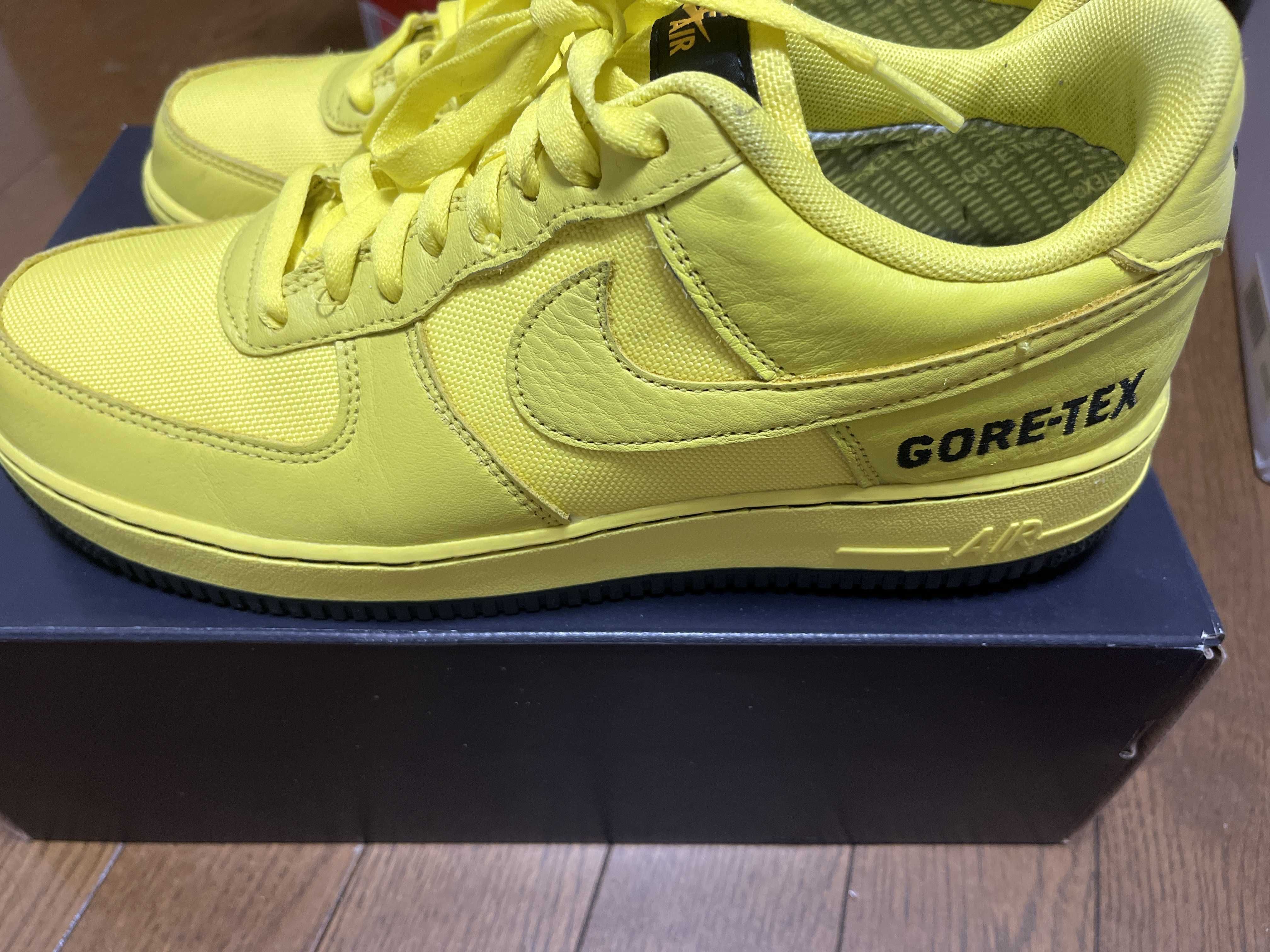 Nike Air Force 1 Low Gore-Tex "Dynamic Yellow"