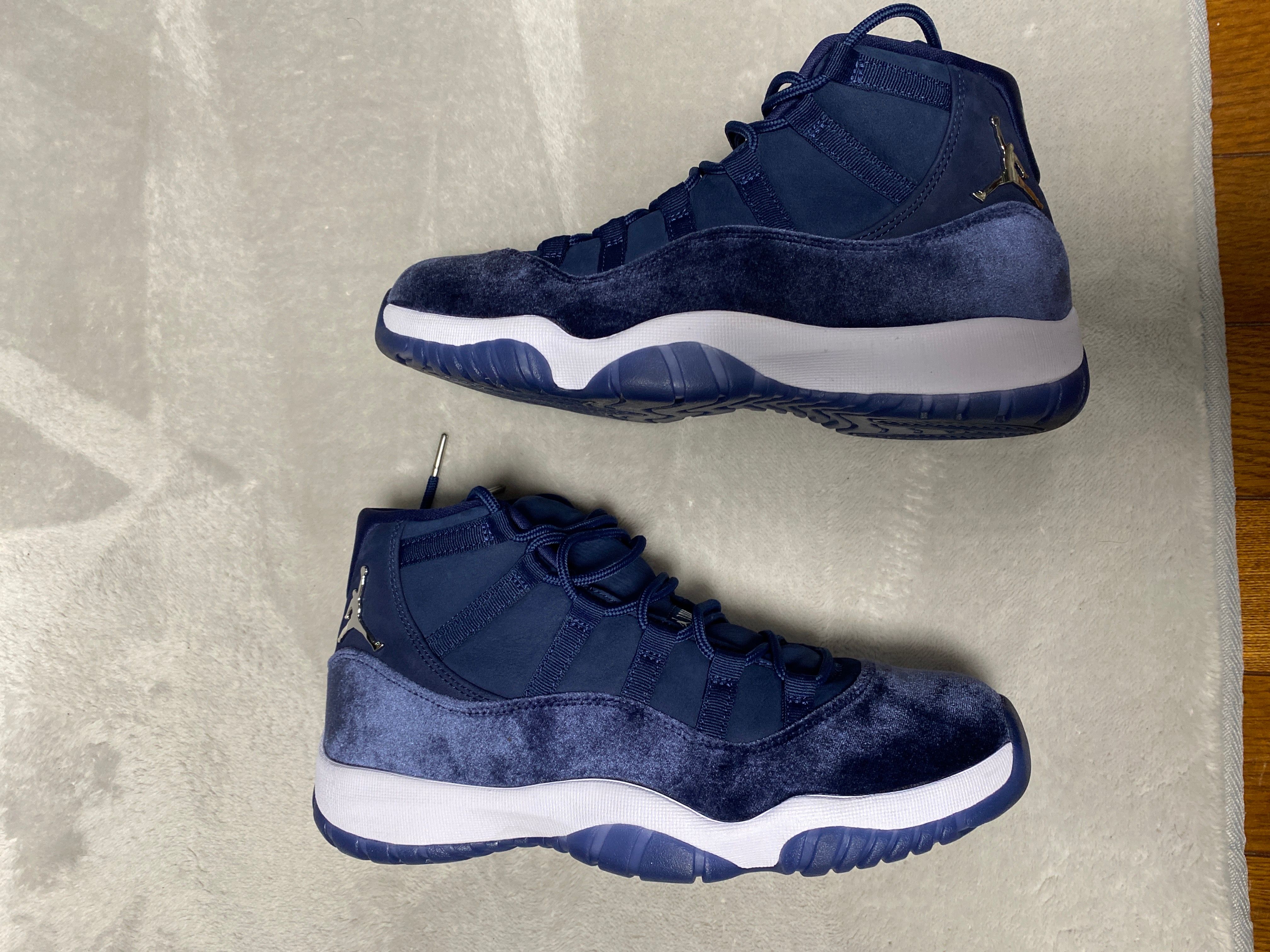 Nike Women's Air Jordan 11 "Midnight Navy"