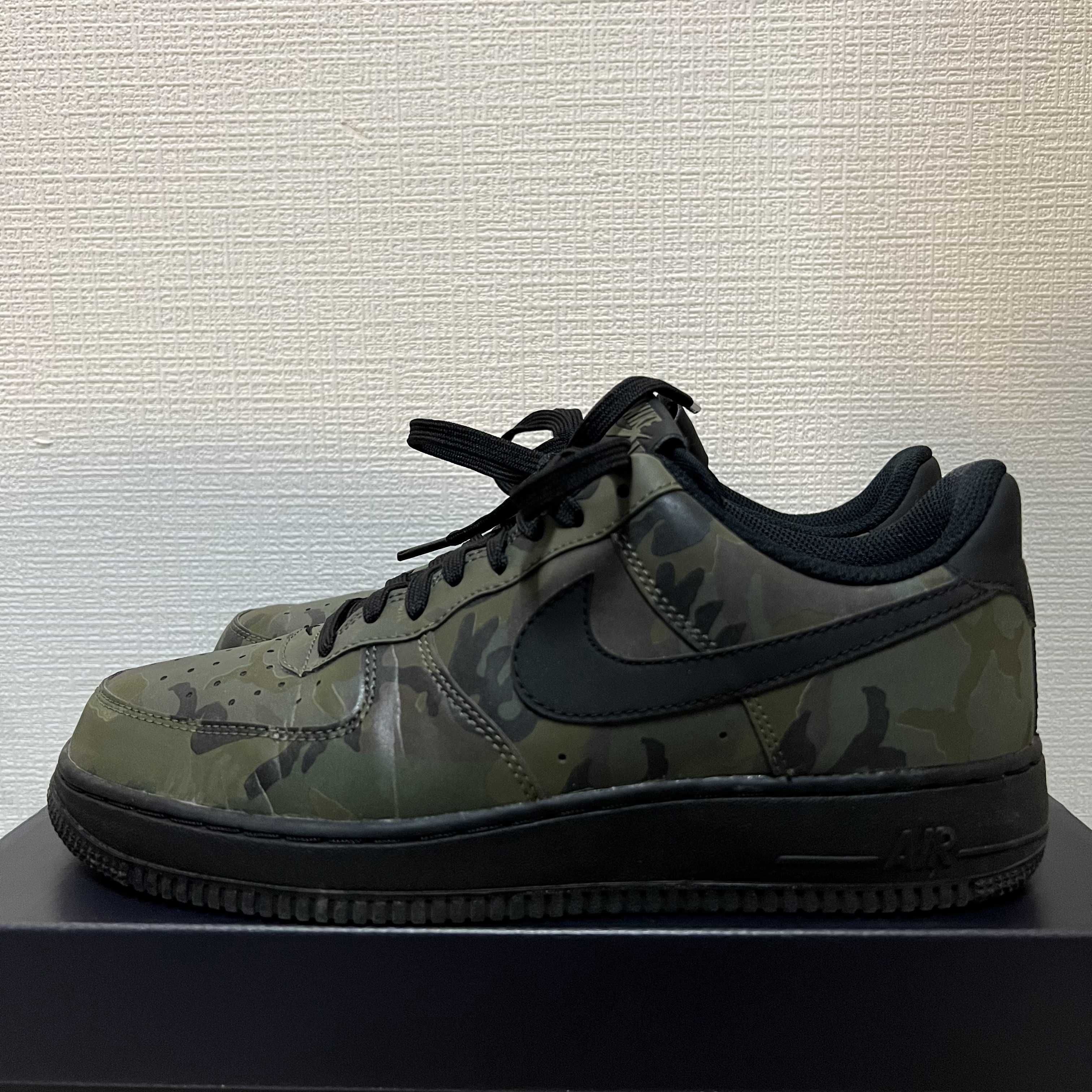 ナイキ エアフォース1 ロー "リフレクティブ ウッドランド カモ"