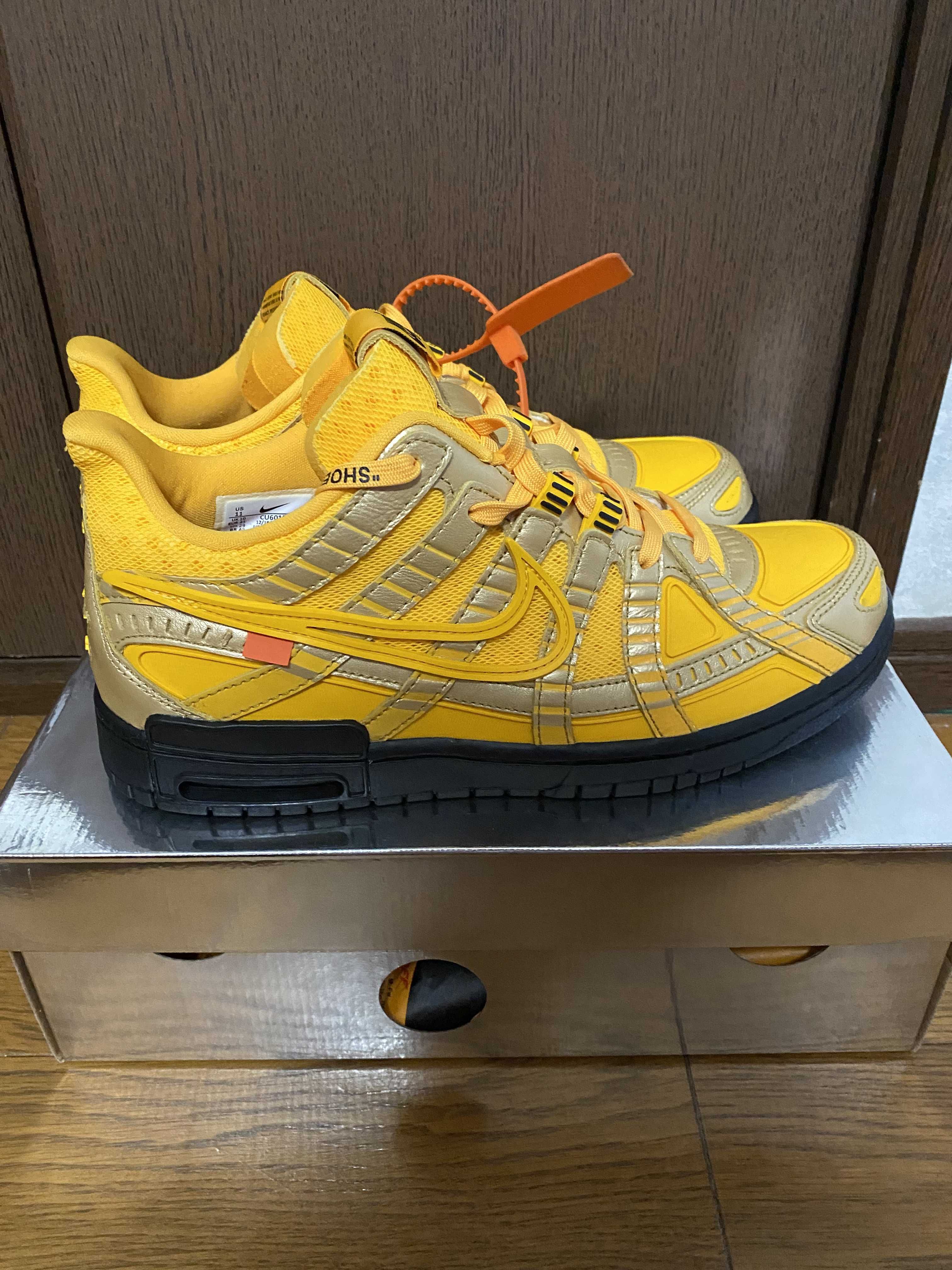 Off-White × Nike Air Rubber Dunk "University Gold" 