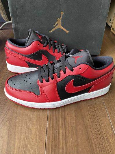 Nike Air Jordan 1 Low "Varsity Red"