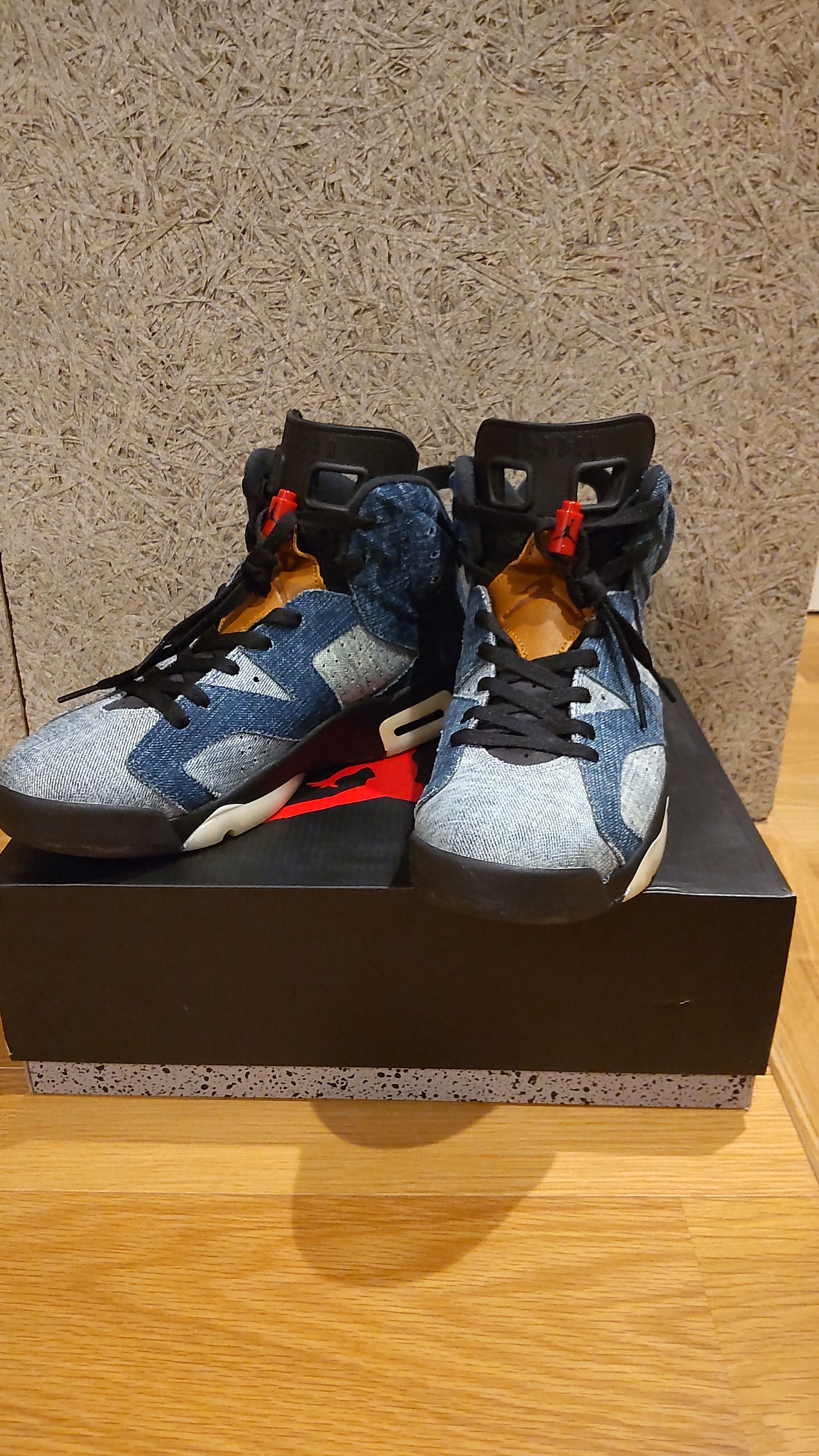 NIKE AIR JORDAN 6 "WASHED DENIM"