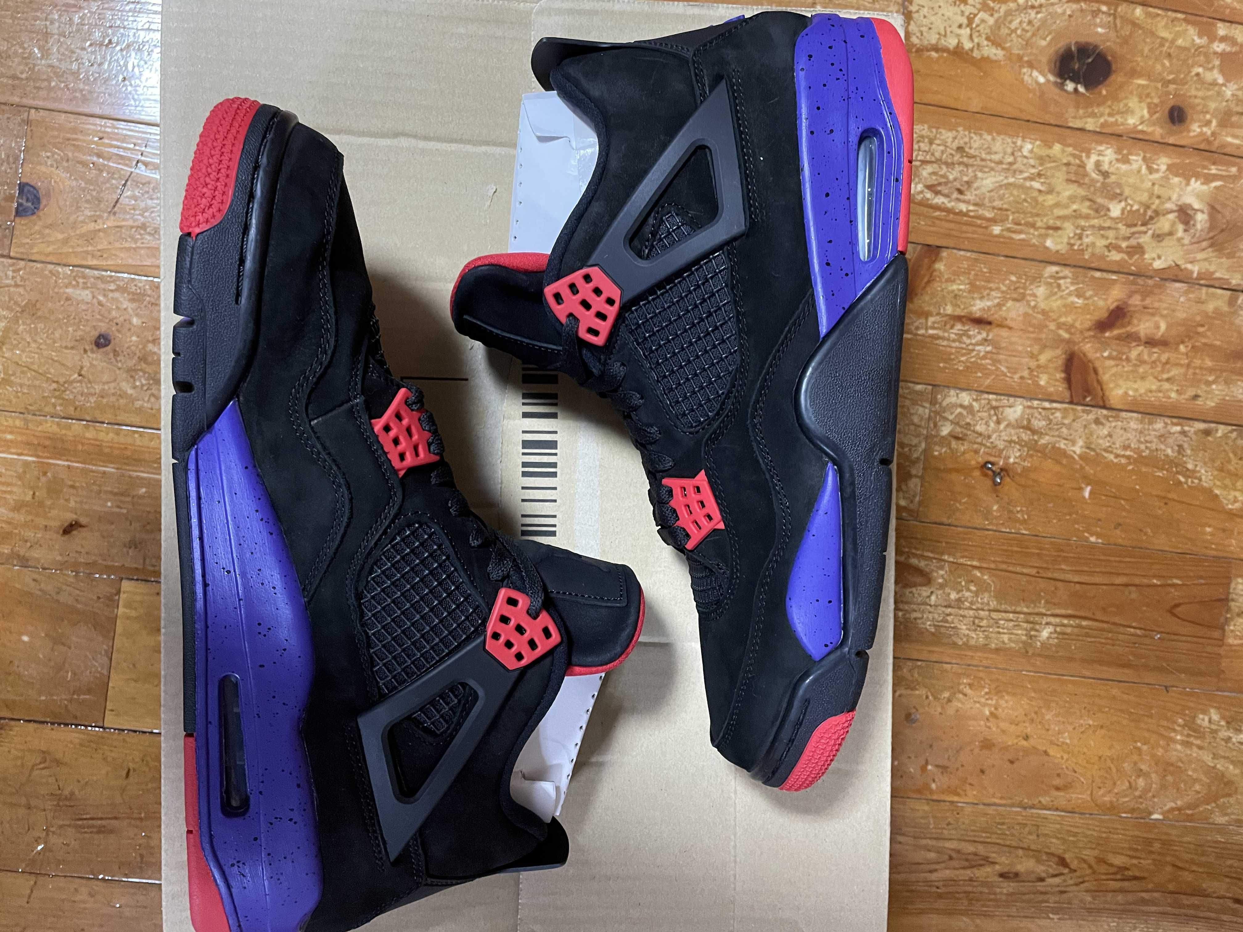 NIKE AIR JORDAN 4 RETRO "RAPTORS"