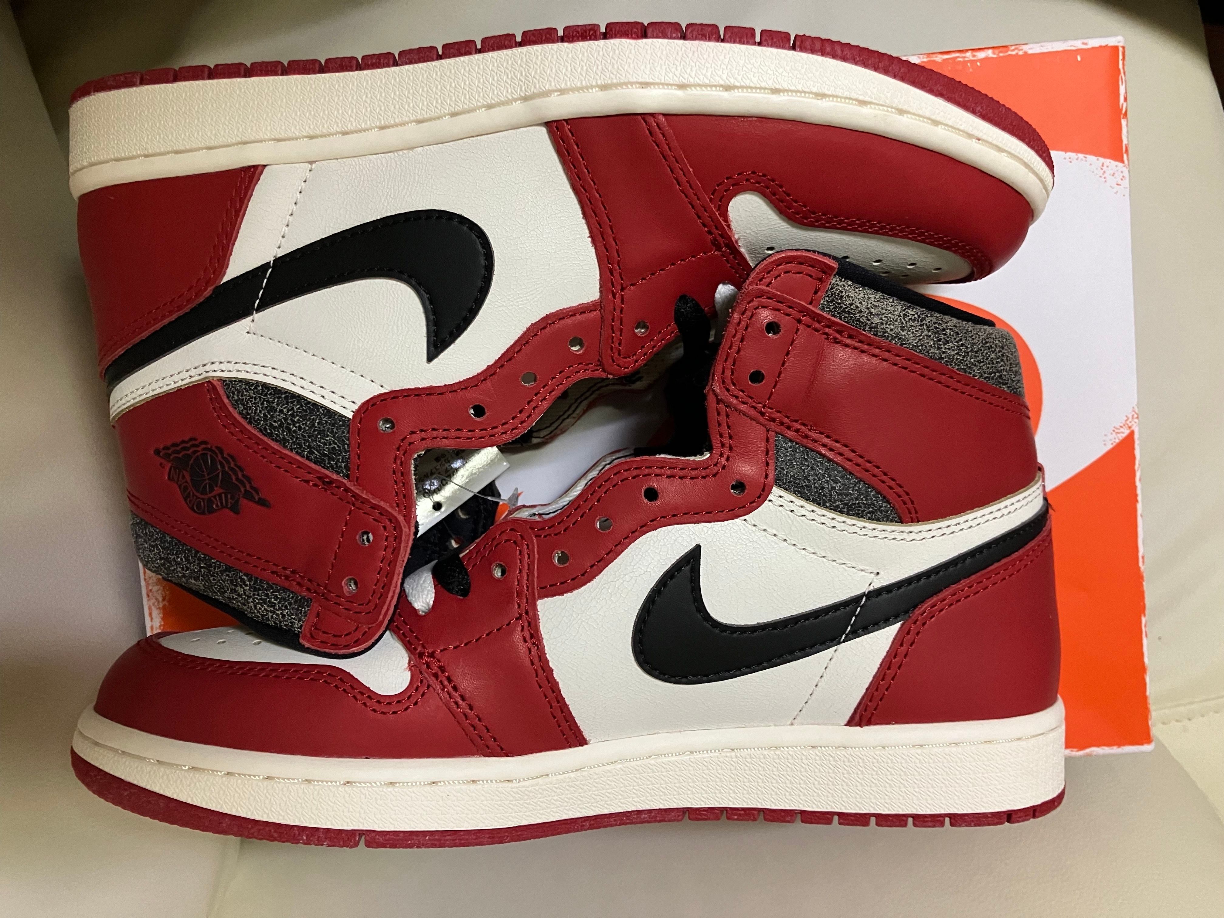 Nike Air Jordan 1 High OG "Lost & Found/Chicago"
