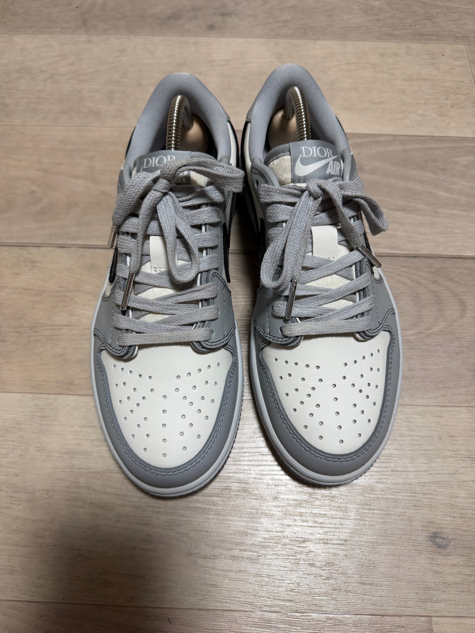Dior × Nike Air Jordan 1 Low OG "Wolf Grey"