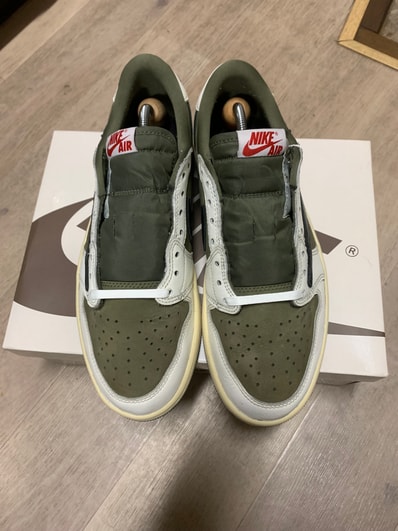 Travis Scott × Nike Air Jordan 1 Low OG SP "Reverse Olive"