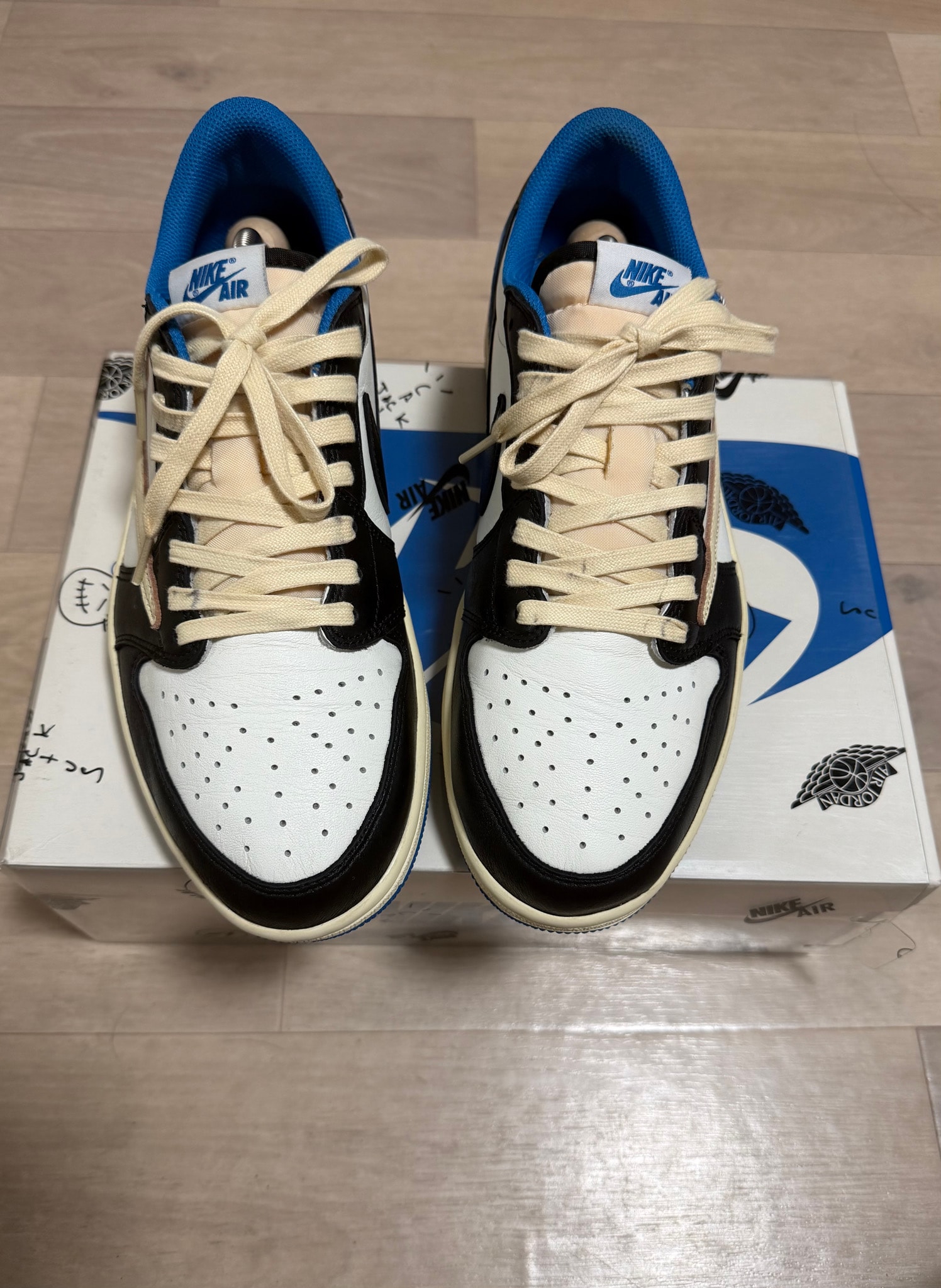 Travis Scott × fragment design × Nike Air Jordan 1 Low OG SP "Military Blue"