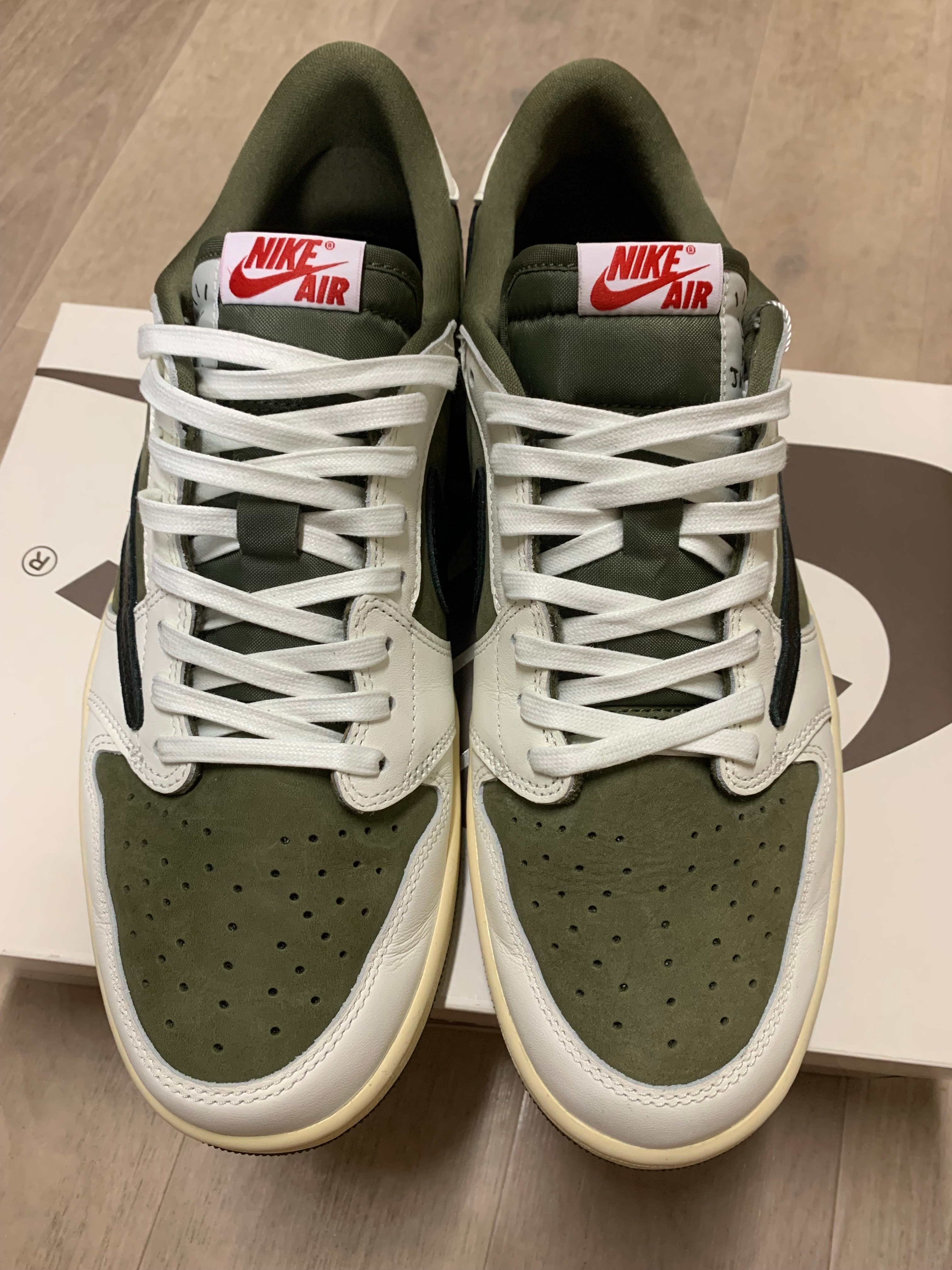 Travis Scott × Nike Air Jordan 1 Low OG SP "Reverse Olive"