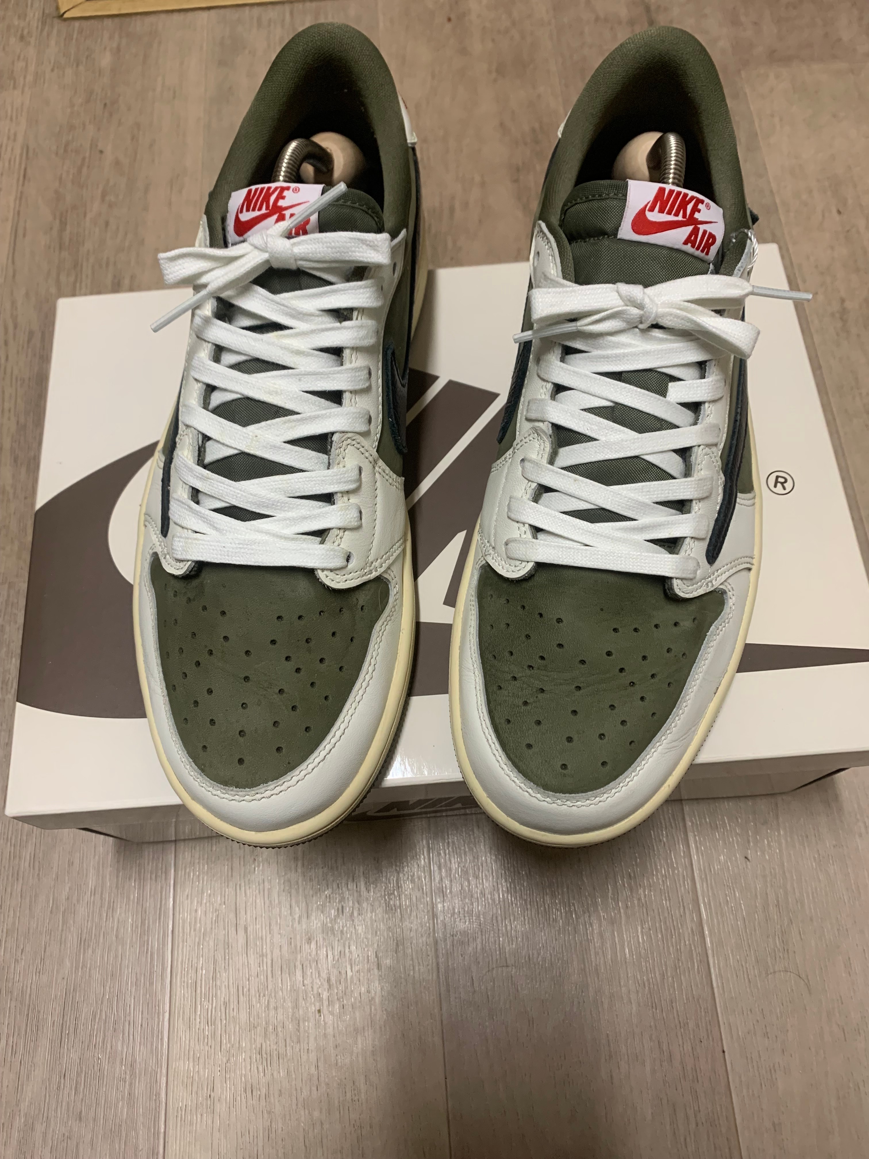 Travis Scott × Nike Air Jordan 1 Low OG SP "Reverse Olive"