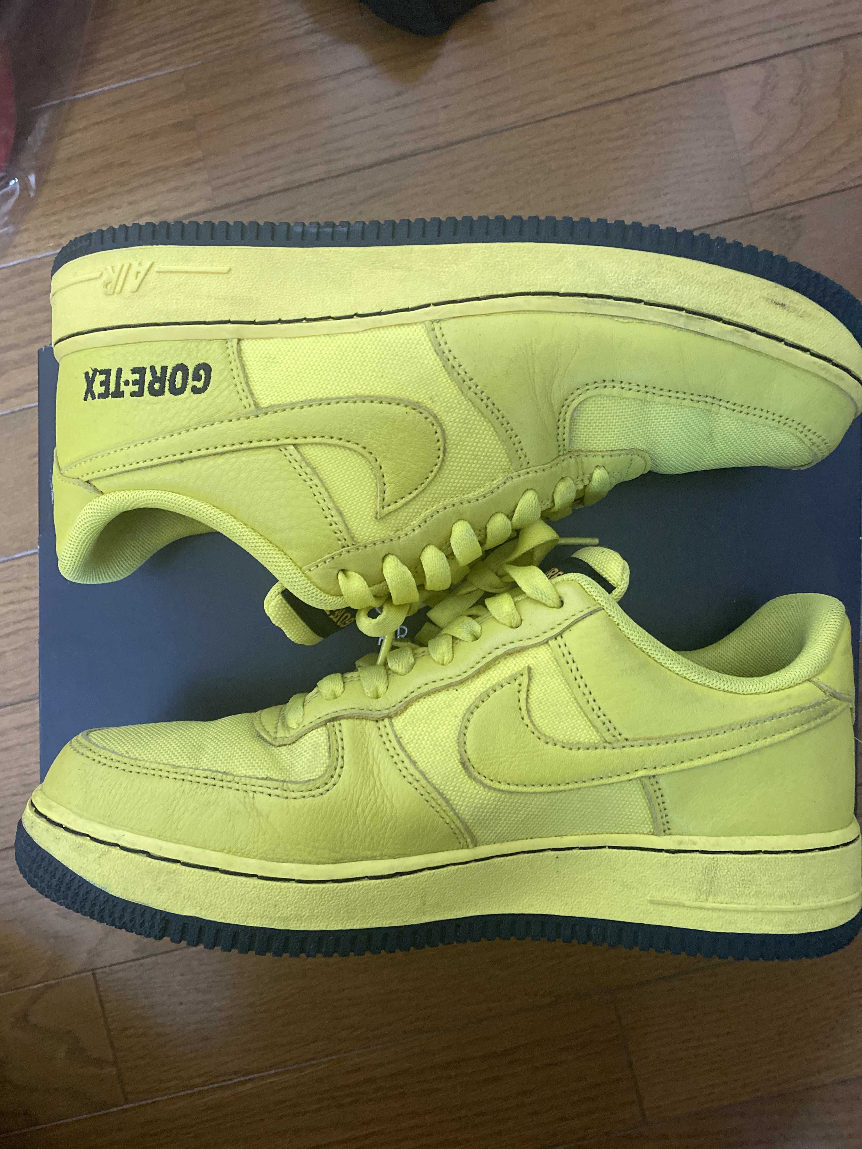 Nike Air Force 1 Low Gore-Tex "Dynamic Yellow"