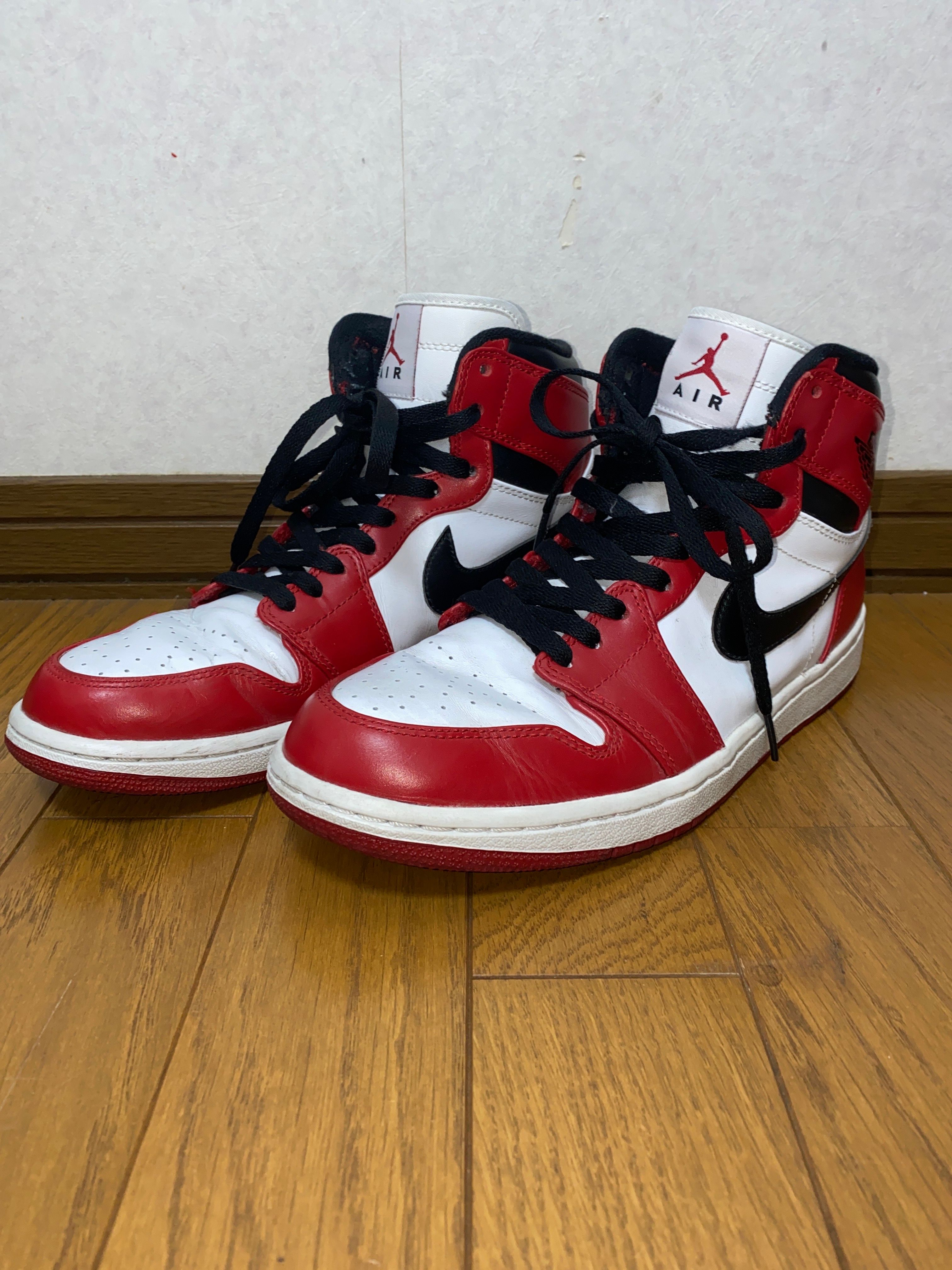 Nike Air Jordan 1 Retro High "Chicago" (2013)