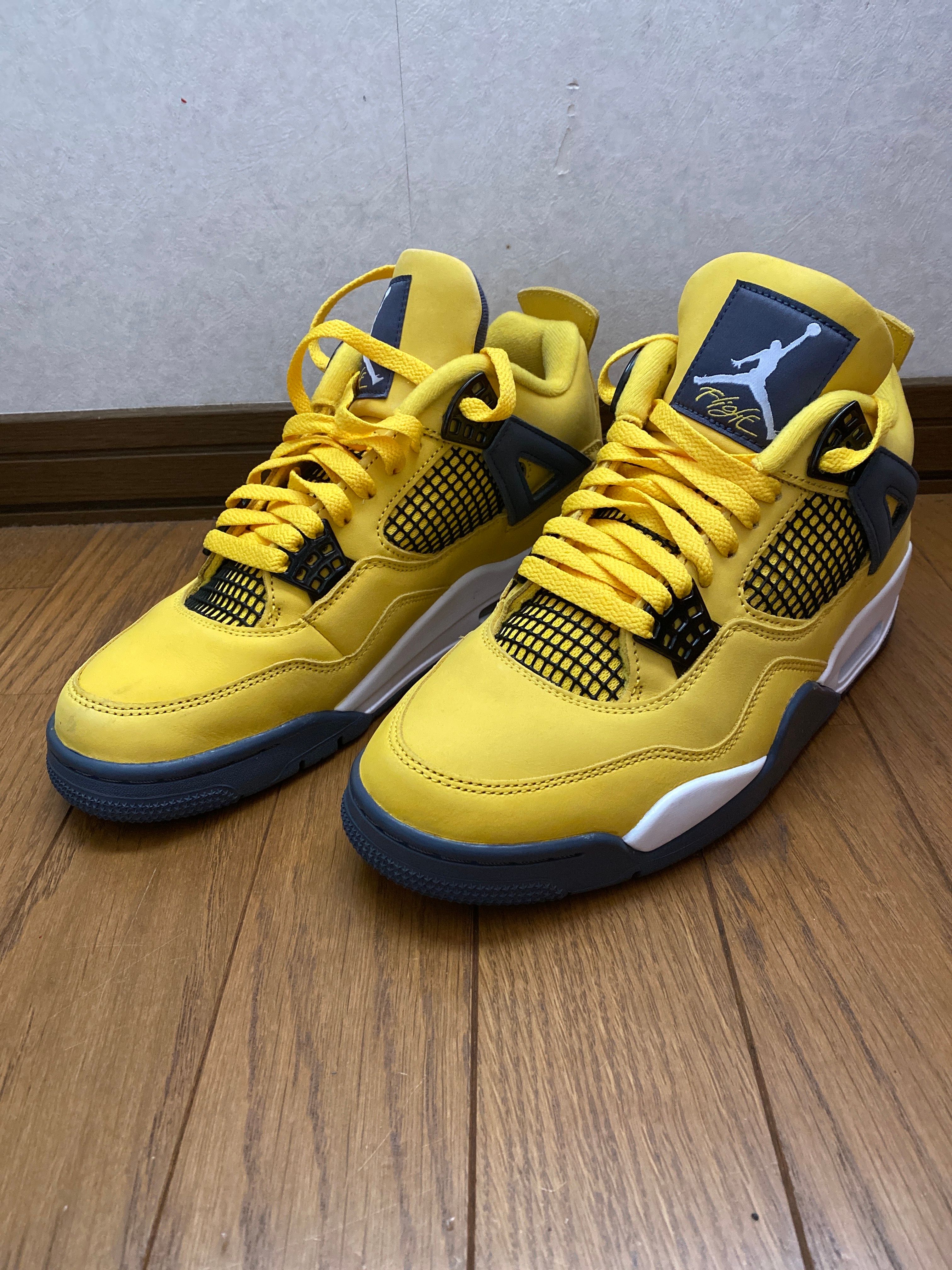 Nike Air Jordan 4 "Tour Yellow"