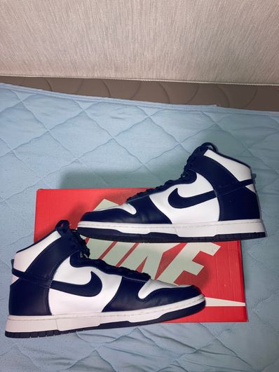 Nike Dunk High "Championship Navy"