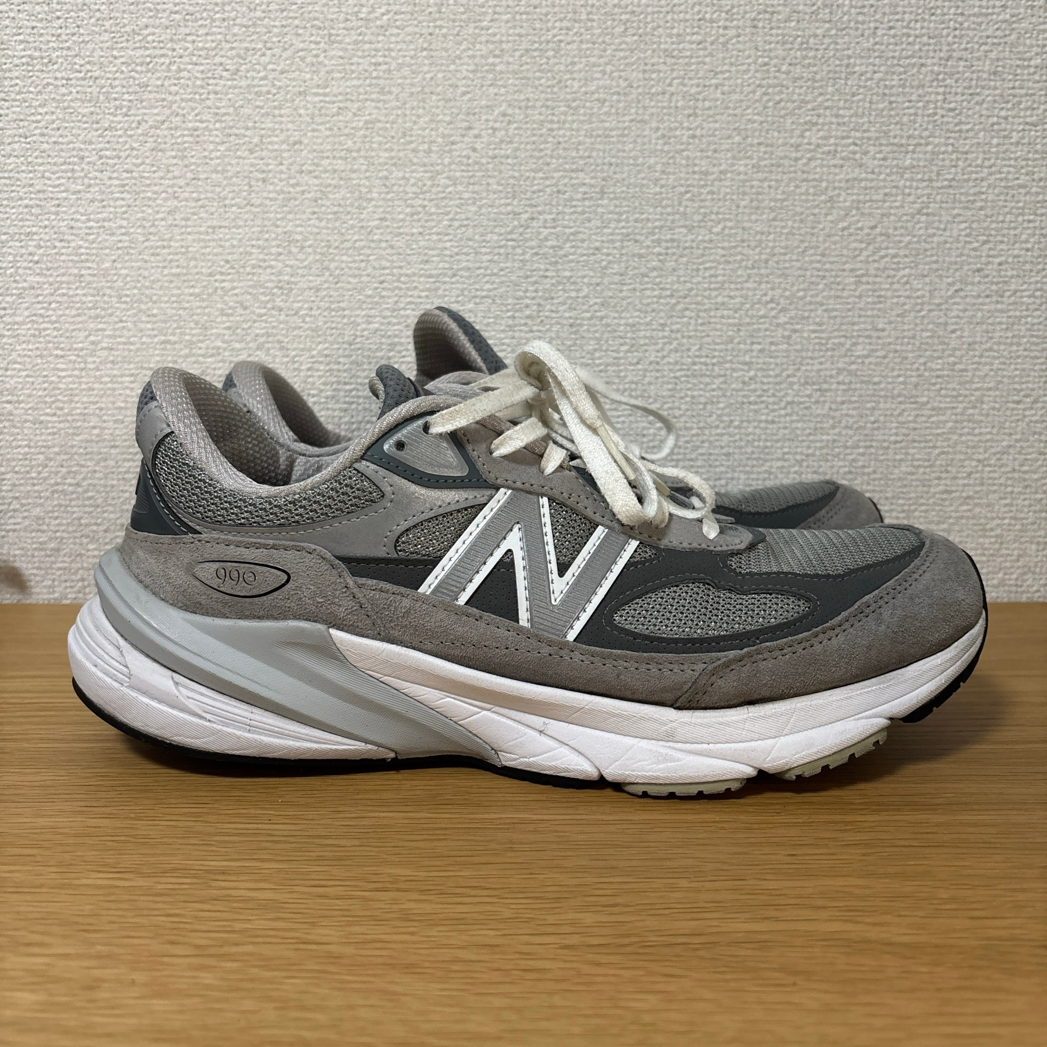 New Balance 990V6 "Gray" (Heel Logo NB)