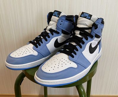 Nike Air Jordan 1 High OG "University Blue"