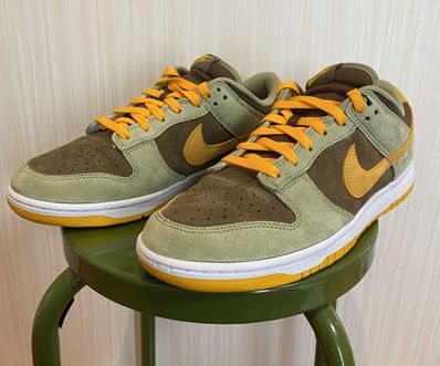 Nike Dunk Low SE "Dusty Olive"