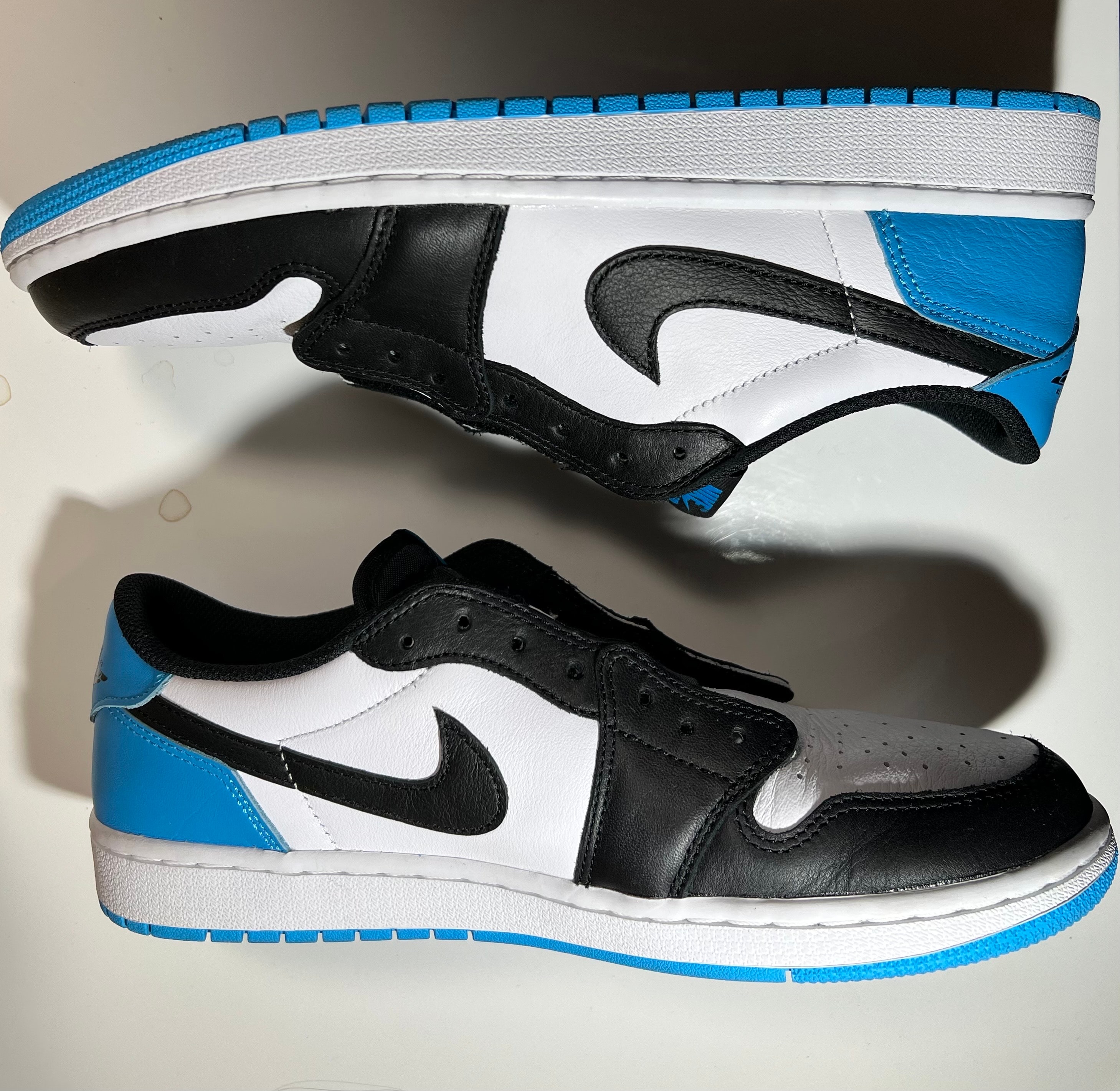 Nike Women's Air Jordan 1 Low OG "Black and Dark Powder Blue/UNC"