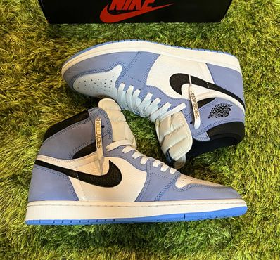 Nike Air Jordan 1 High OG "University Blue"