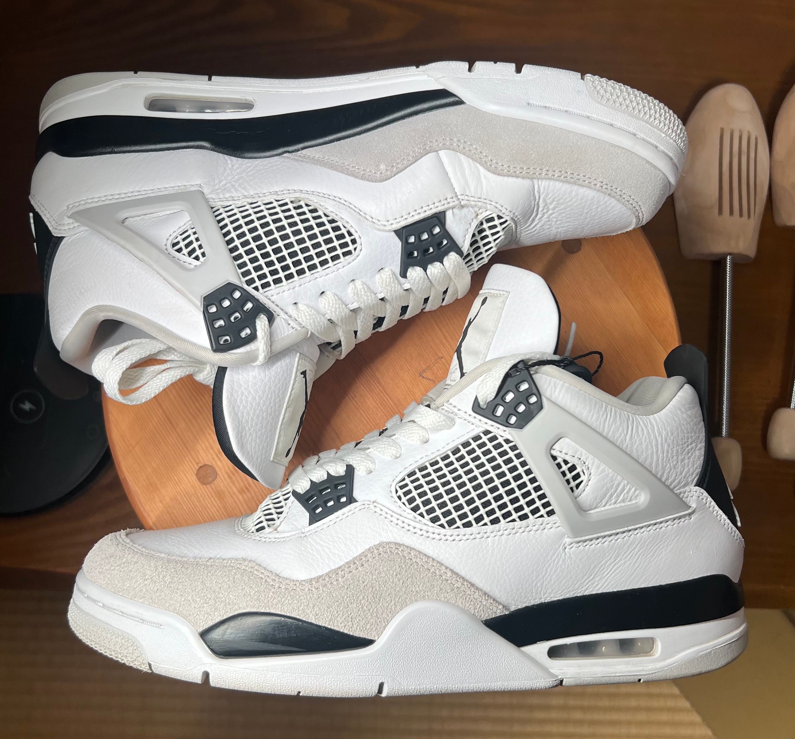 Nike Air Jordan 4 "Military Black"