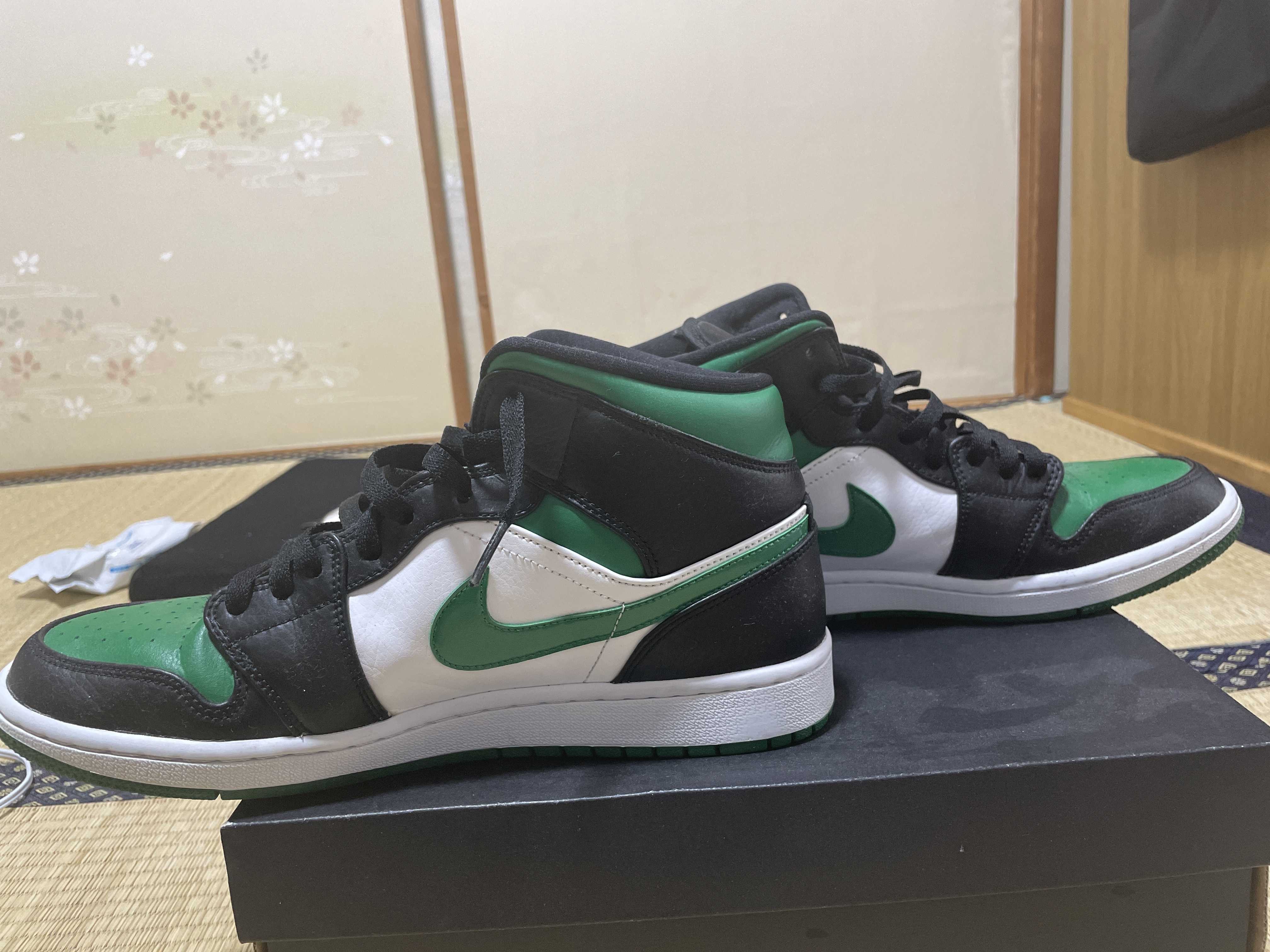 NIKE AIR JORDAN 1 MID "PINE GREEN"