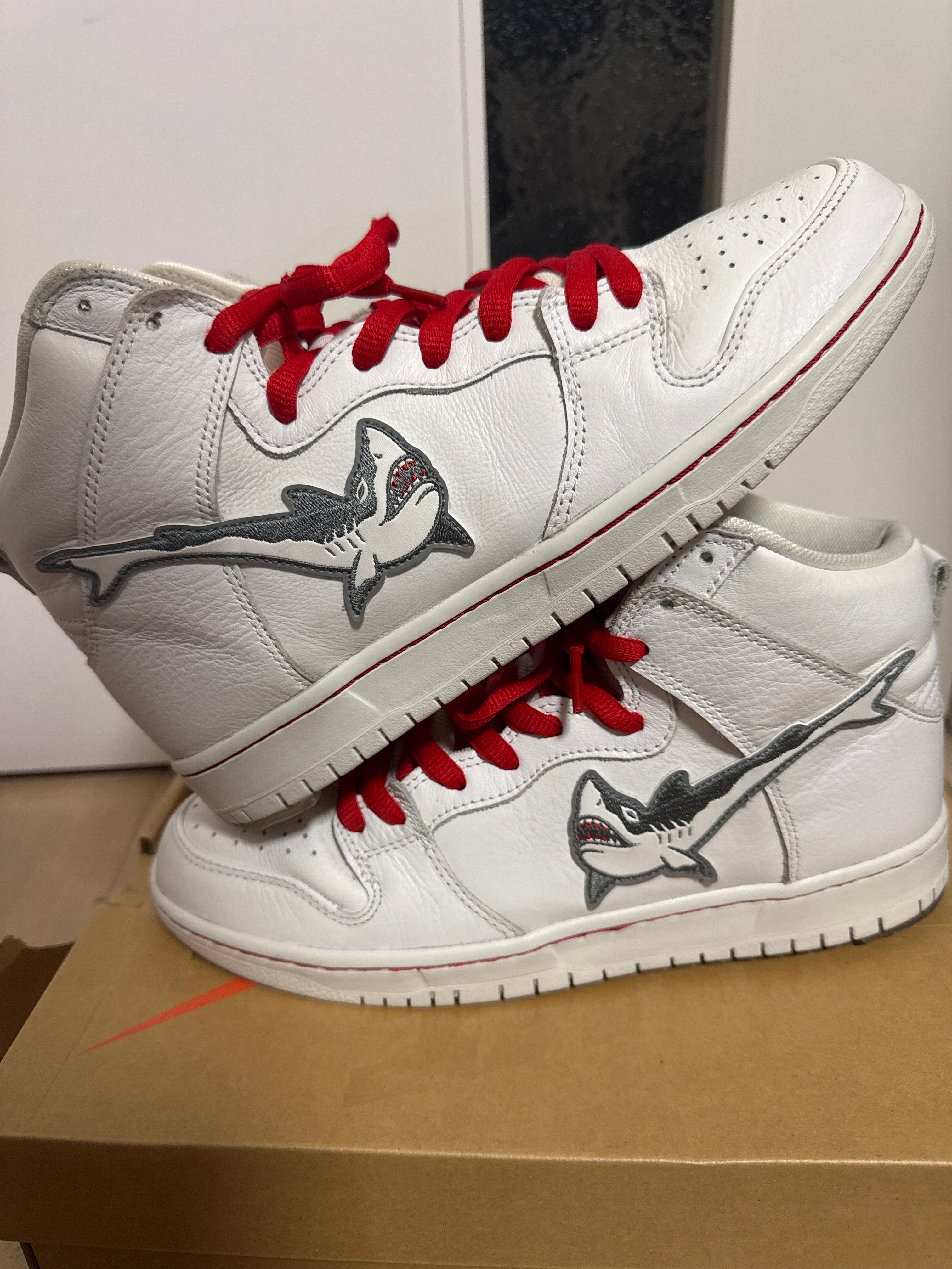 Oski x Nike SB Dunk High "Great White Shark"