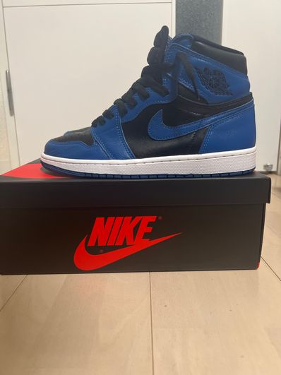 Nike Air Jordan 1 Retro High OG "Dark Marina Blue"