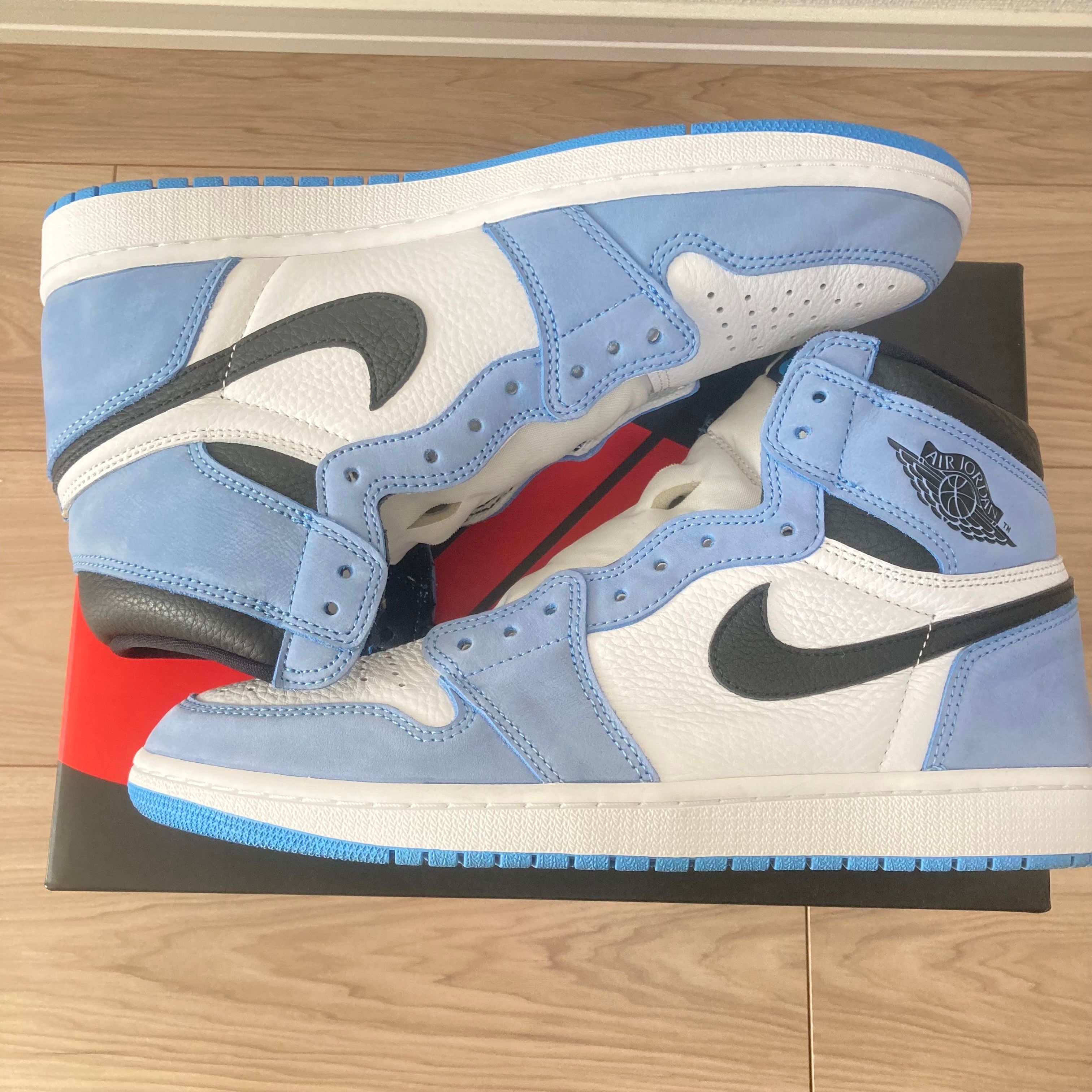 Nike Air Jordan 1 High OG "University Blue"